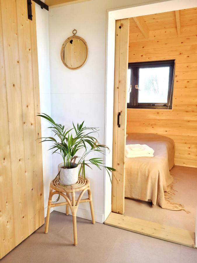 Tiny House Lantliv Oostkapelle, Bij De Boer Villa Exterior foto